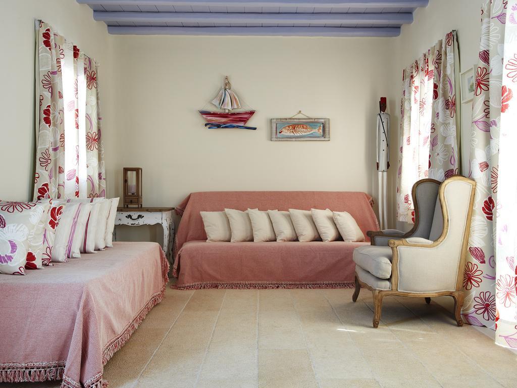 Gt Luxury Suites Ornós Rom bilde